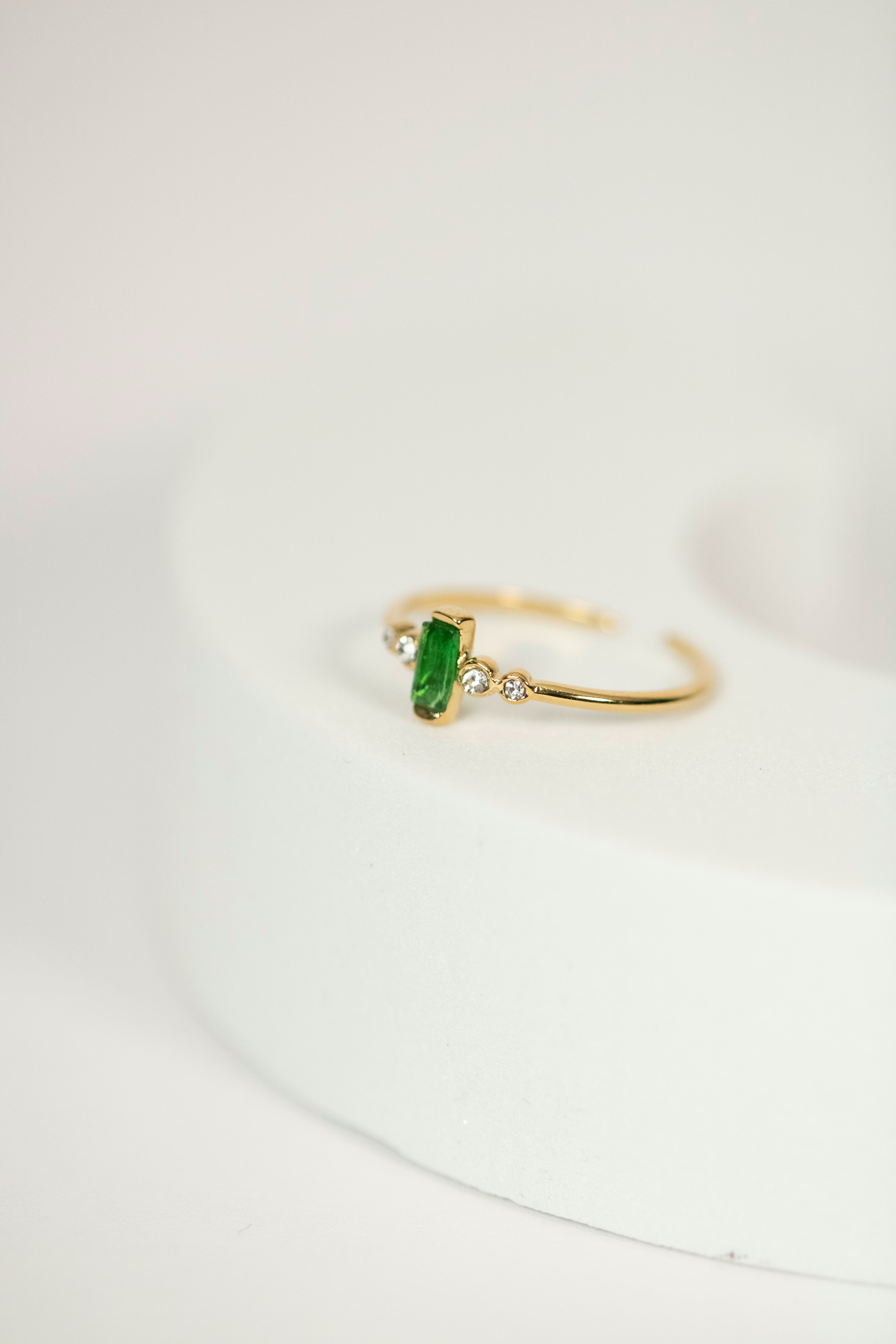 esmeralda_anillo_oro